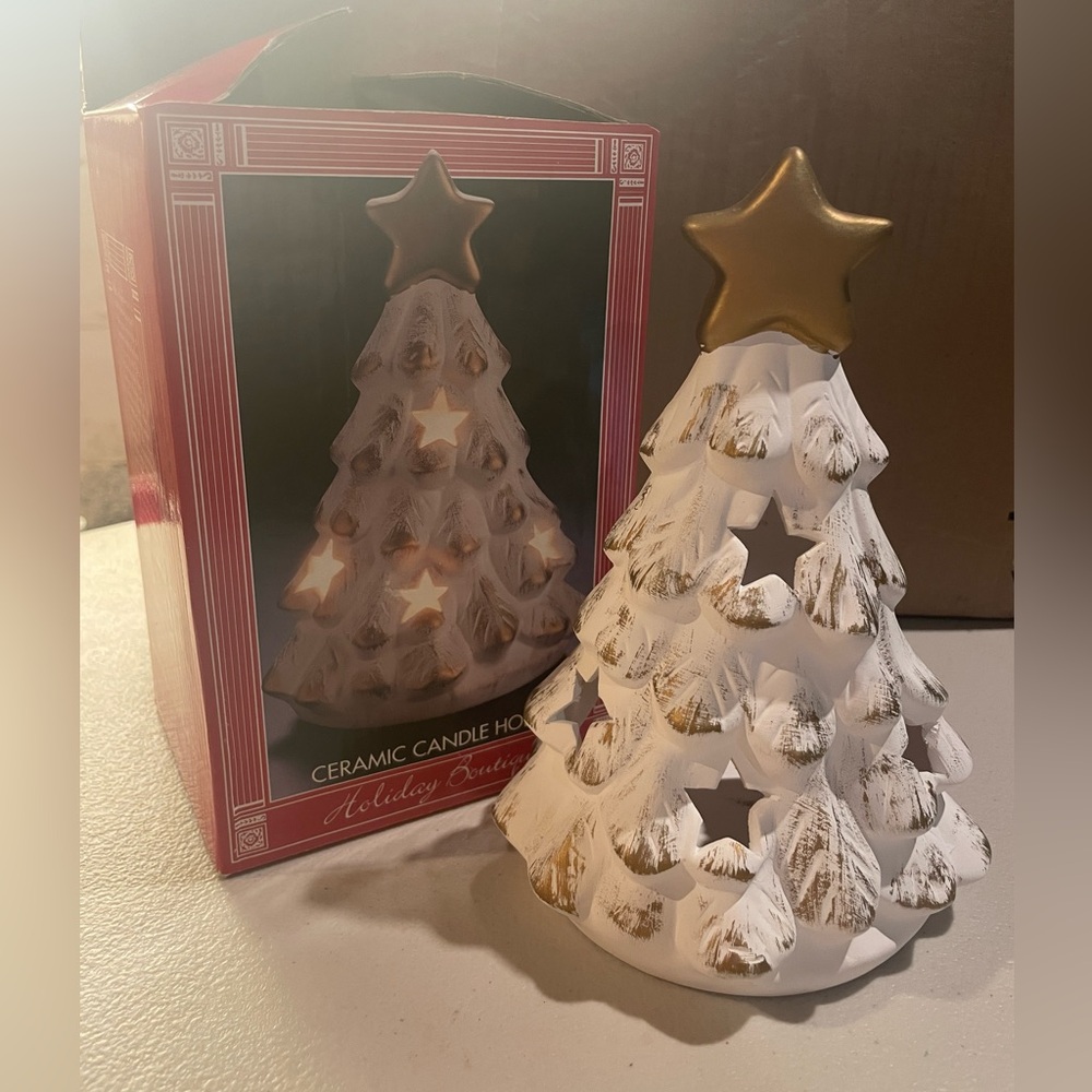 Action Industries Hol Boutique White & Gold Ceramic Christmas Tree Candle Holder